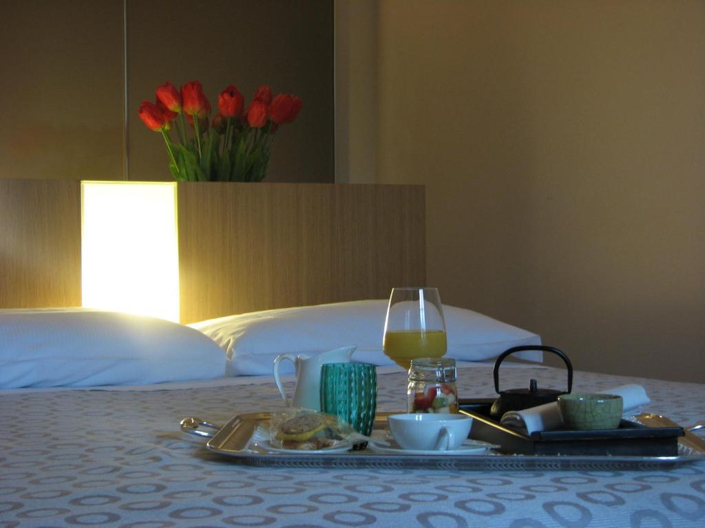 Superior One-Bedroom Apartment,688075047:JPEG