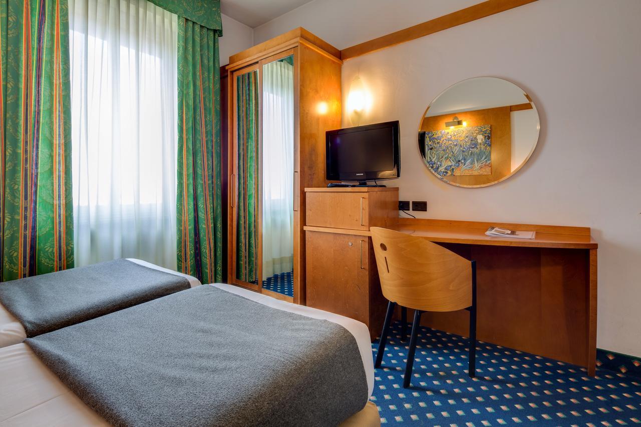 Economy Double or Twin Room