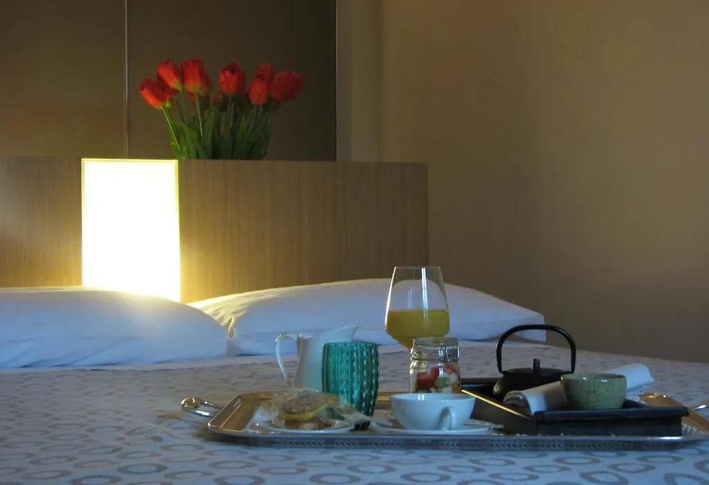 Parizzi Suites&Restaurant-1